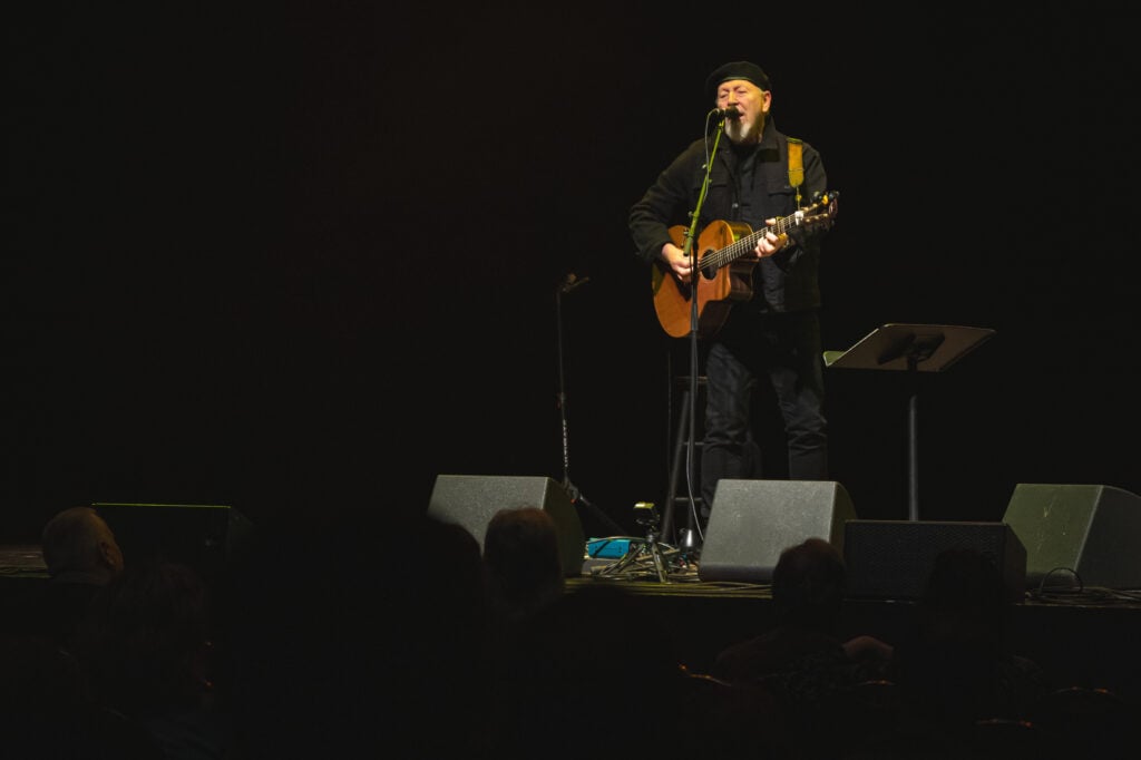 Richard Thompson performs at Sunoco Performance Theater on Sunday, February 23, 2025. Photo by Michael Yatsko.